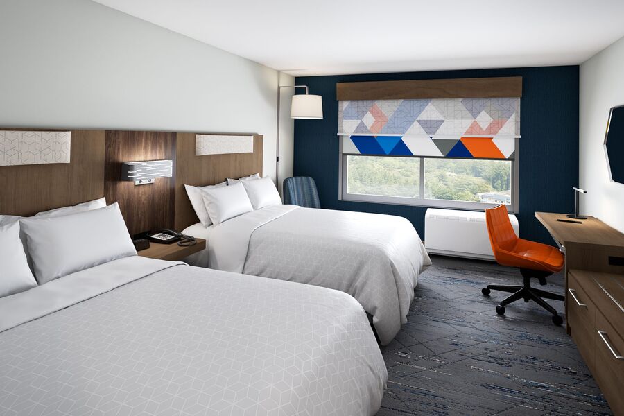 Holiday Inn  Express standard two queen bed guest room