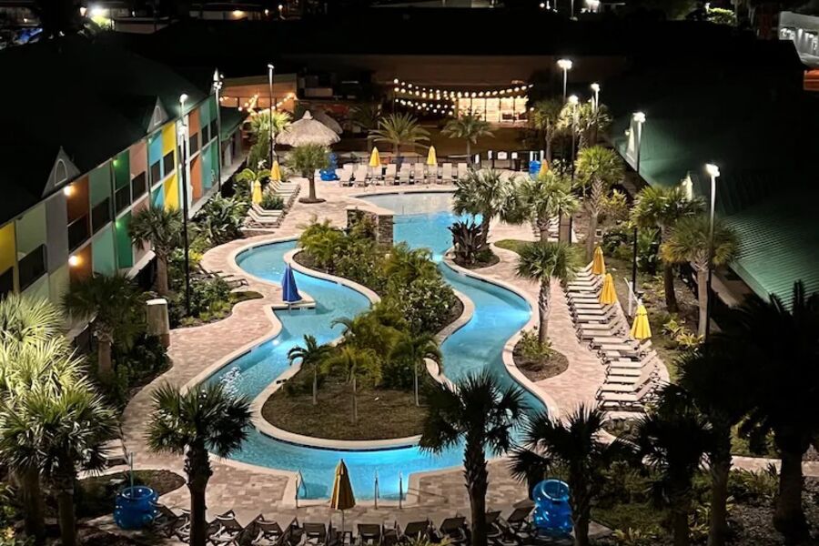 Beachside Hotel Suites In Cocoa Beach Night