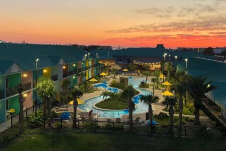 Beachside Hotel Suites In Cocoa Beach Night 2