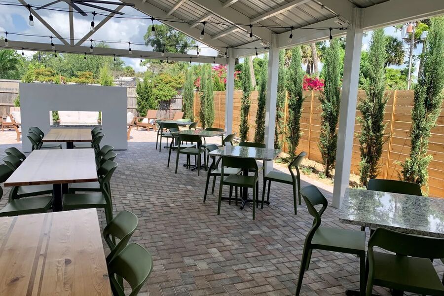Vine Olive Outdoor 3