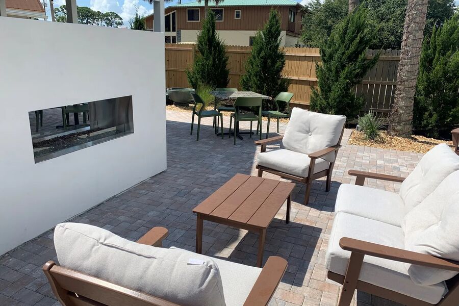 Vine Olive Outdoor 4