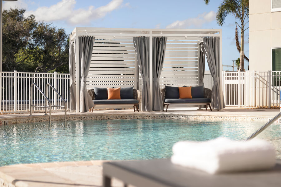 Holiday Inn Express Cape Canaveral 
